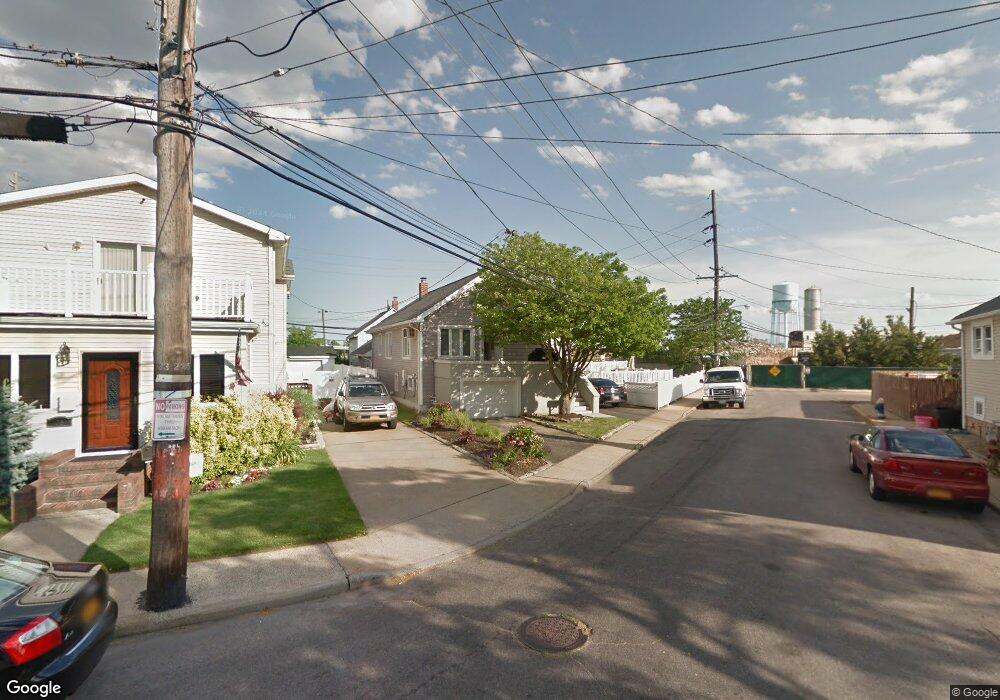 31 Quebec Rd, Island Park, NY 11558 - photo 1