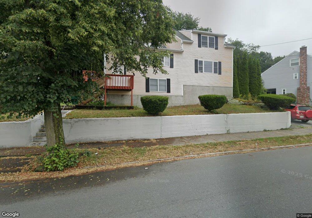 32 Winnepurkit Ave unit 2, Lynn, MA 01905 - photo 1