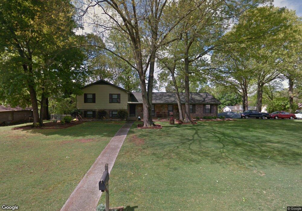 563 Greg Dr SW unit 2, Lilburn, GA 30047 - photo 1