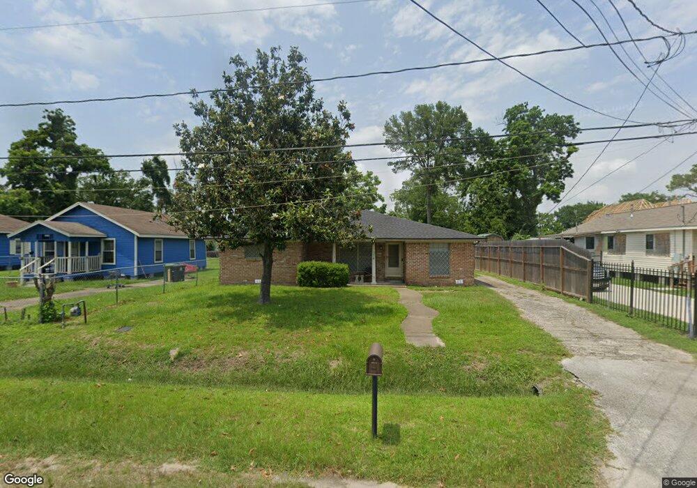 774 Fortune St, Houston, TX 77088 - photo 1
