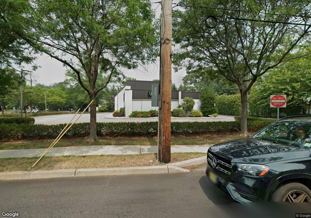 129 W Ridgewood Ave, Paramus, NJ 07652 - photo 1