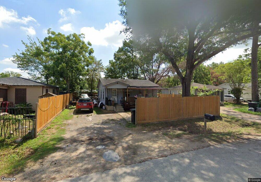 6110 Rollins St, Houston, TX 77091 - photo 1
