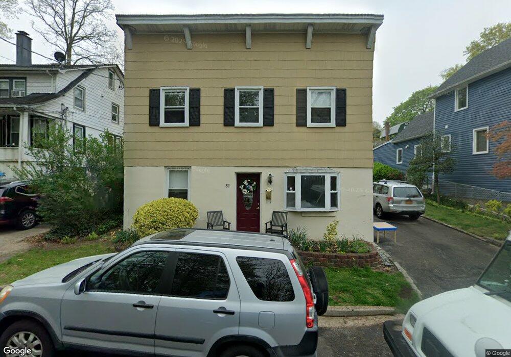 31 Charles St, Port Washington, NY 11050 - photo 1