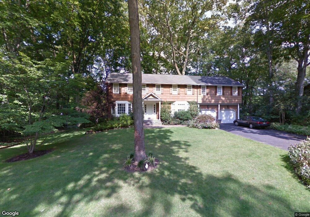 28 Arrowhead Rd, Old Tappan, NJ 07675 - photo 1