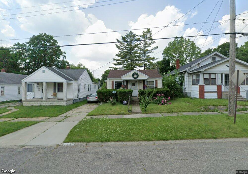 1402 Clancy Ave, Flint, MI 48503 - photo 1