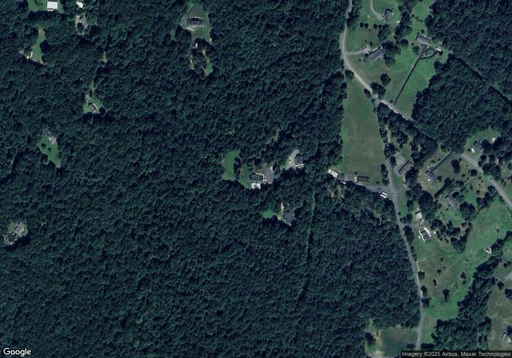 2236 Hunter Wood Ln, Amissville, VA 20106 - photo 1