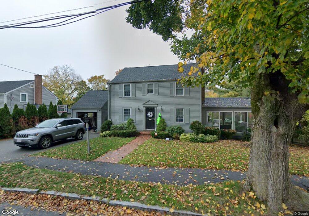 9 Elmcrest Rd, Wakefield, MA 01880 - photo 1