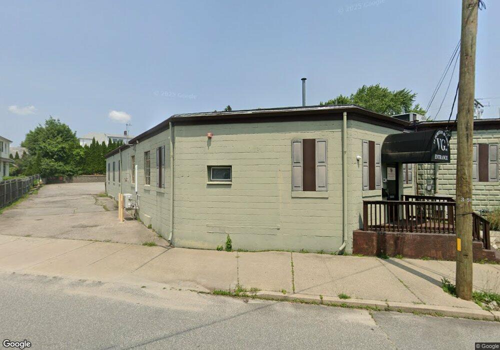 15 Puritan Ave, Cranston, RI 02920 - photo 1