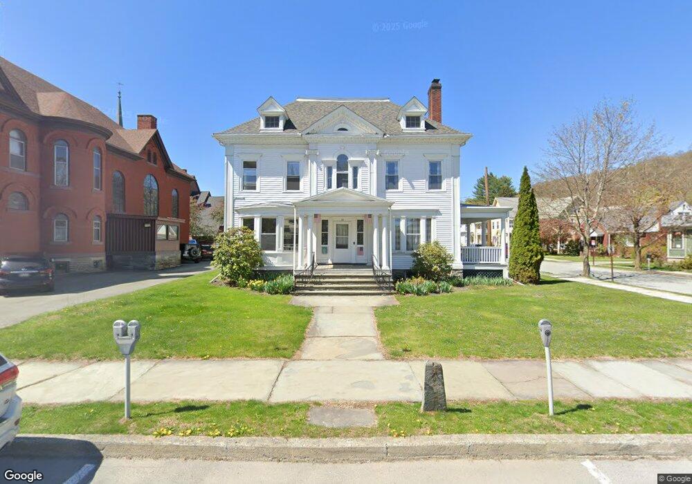 211 10th St, Honesdale, PA 18431 - photo 1