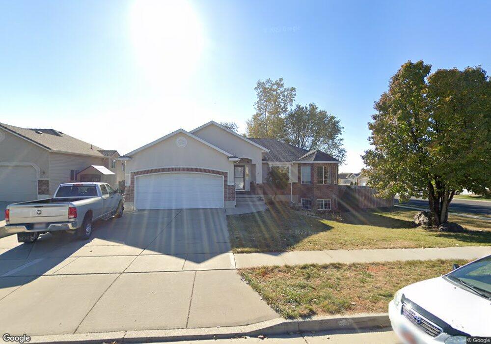 2 E 2350 N, Layton, UT 84041 - photo 1