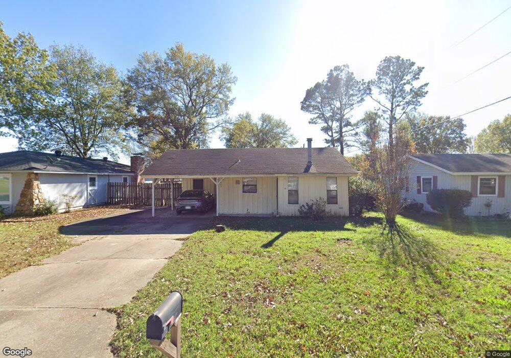 203 Truman St, Stuttgart, AR 72160 - photo 1