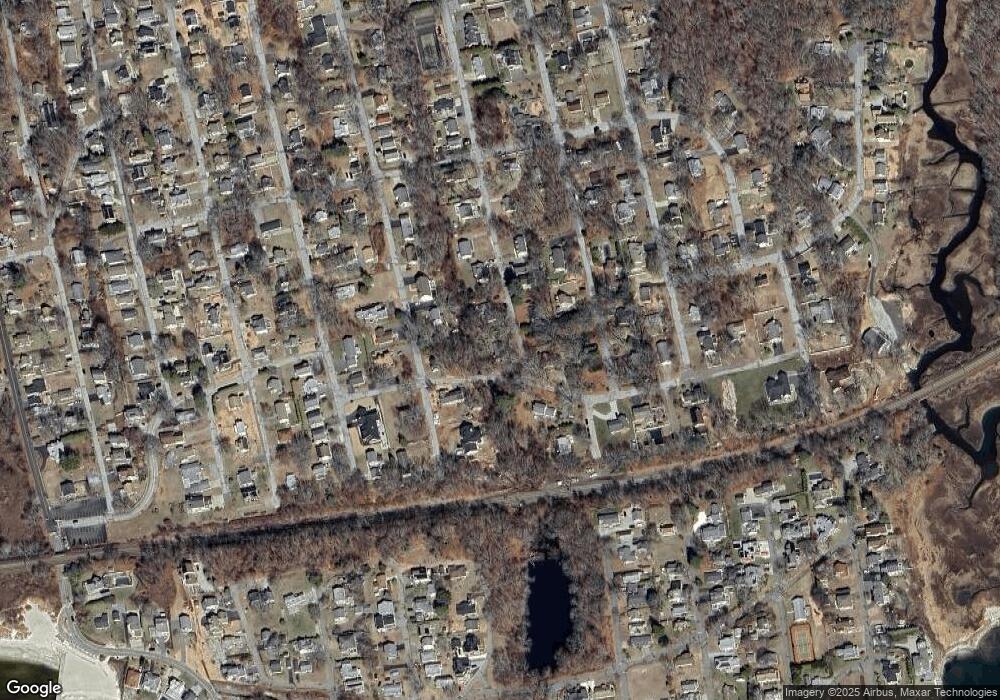 4 S Beechwood Rd, Niantic, CT 06357 - photo 1