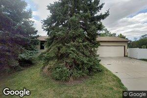 123 S Park St NE, Wagner, SD 57380
