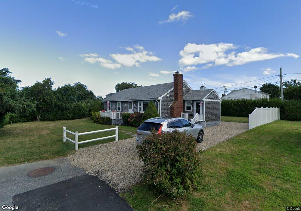 4 Fresh River Ln, Falmouth, MA 02540 - photo 1