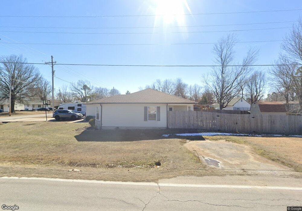 402 W Walnut St unit 1, Carl Junction, MO 64834 - photo 1