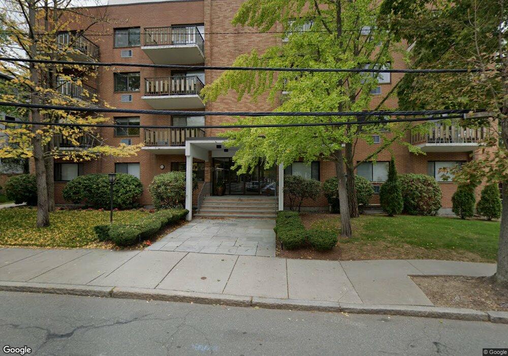 30 Fuller St unit 303, Brookline, MA 02446 - photo 1