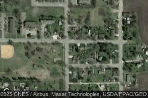 507 N 7th St, Olivia, MN 56277