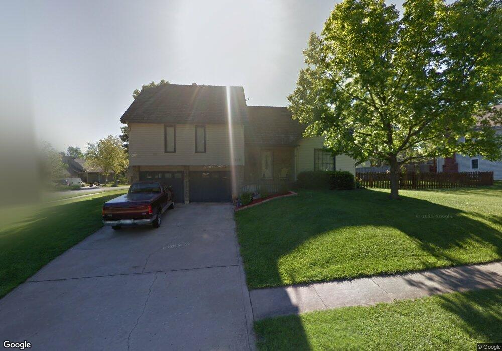 7305 Halsey St, Shawnee, KS 66216 - photo 1