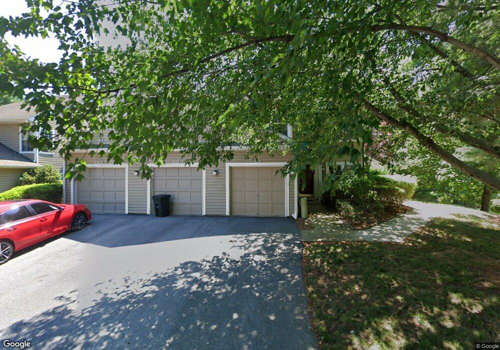 153 Kingswood Ct unit 153, Glen Mills, PA 19342 - photo 1