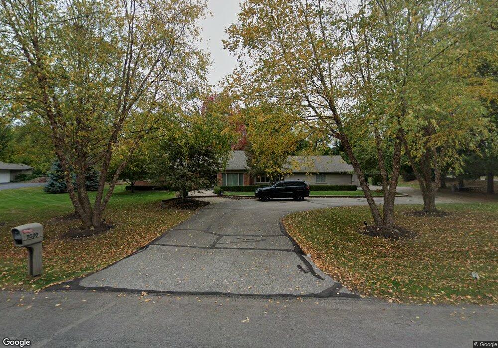 3020 Chickering Ln, Bloomfield Hills, MI 48302 - photo 1