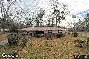 407 Jones St, Collins, GA 30421