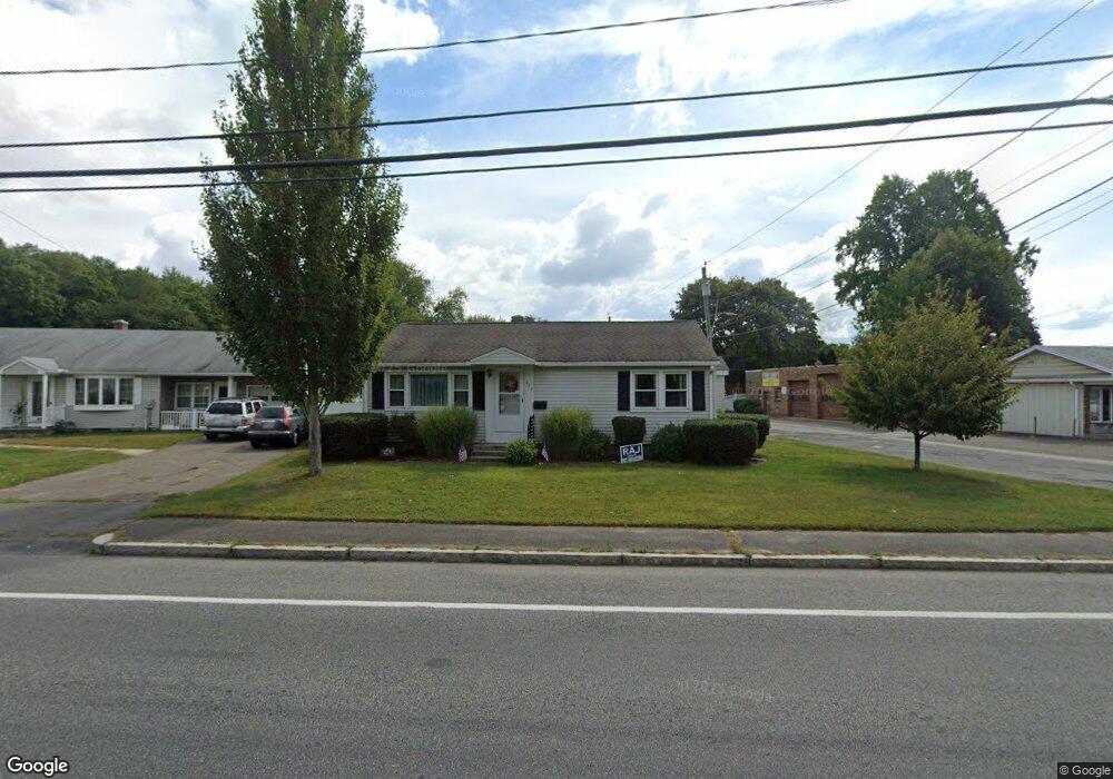 479 Chicopee St, Chicopee, MA 01013 - photo 1