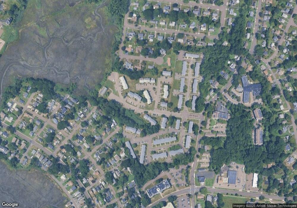 65 Carriage Dr, Milford, CT 06460 - photo 1