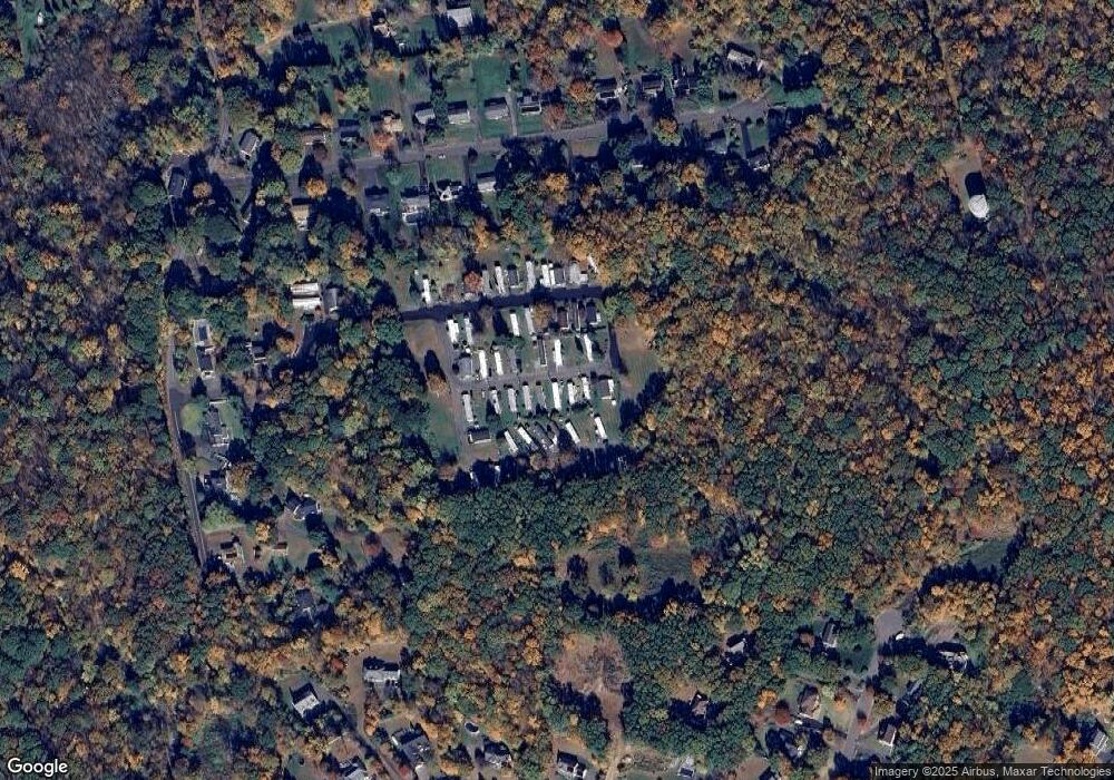 36 Shadduck Rd unit 36, Naugatuck, CT 06770 - photo 1