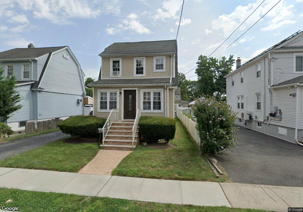 111 Berkley St unit 1, Valley Stream, NY 11581 - photo 1