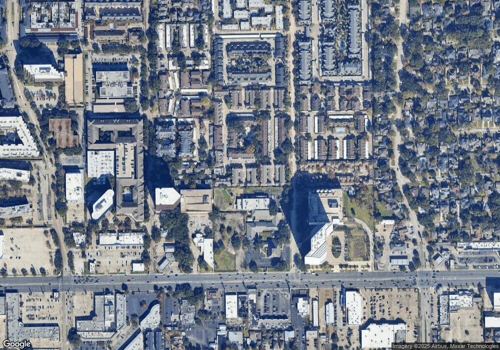 2668 Bering Dr unit 2668, Houston, TX 77057 - photo 1