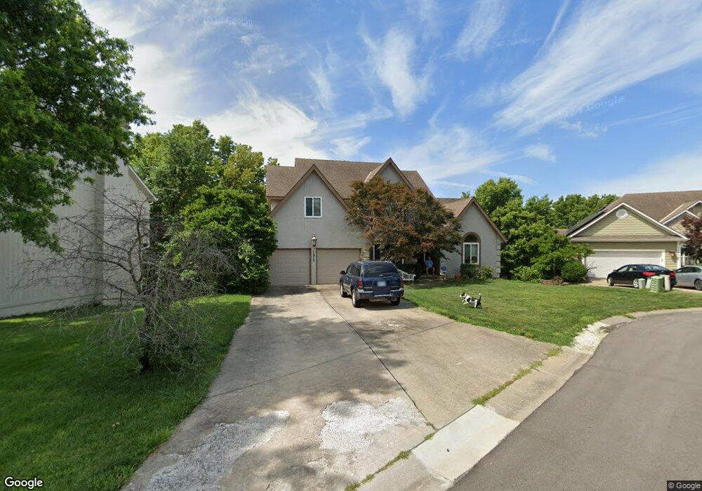 13415 W 56th Place, Shawnee, KS 66216 - photo 1