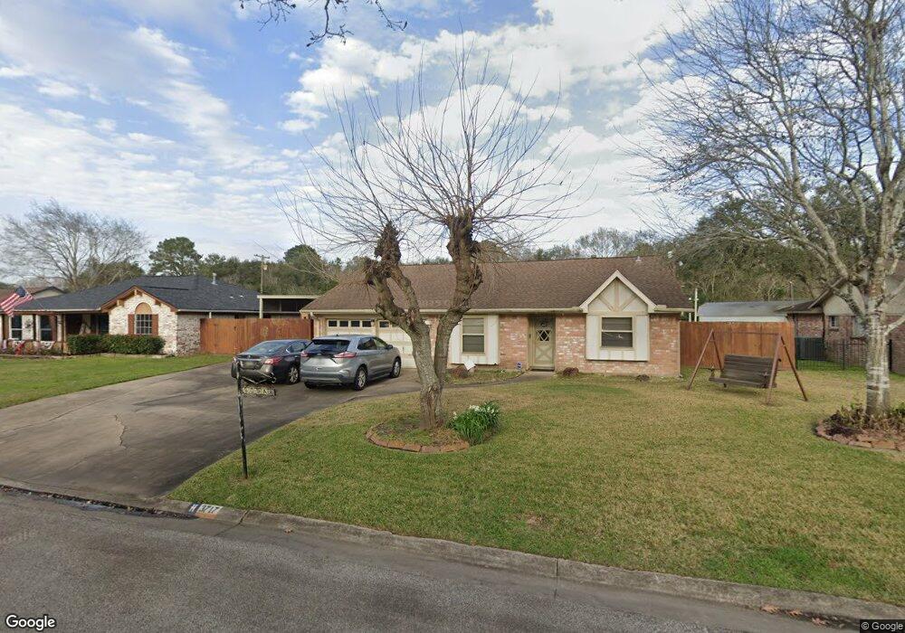 3717 Cambridge St, Alvin, TX 77511 - photo 1