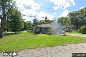 4904 Fountain Ln W, McCullom Lake, IL 60050