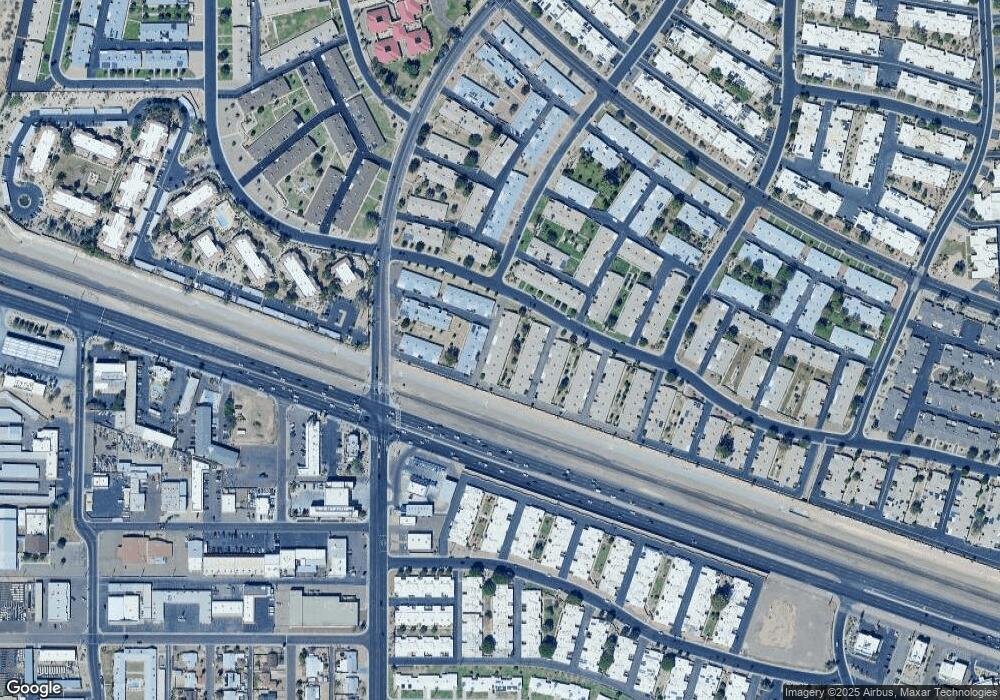 10969 W Santa fe Dr, Sun City, AZ 85351 - photo 1