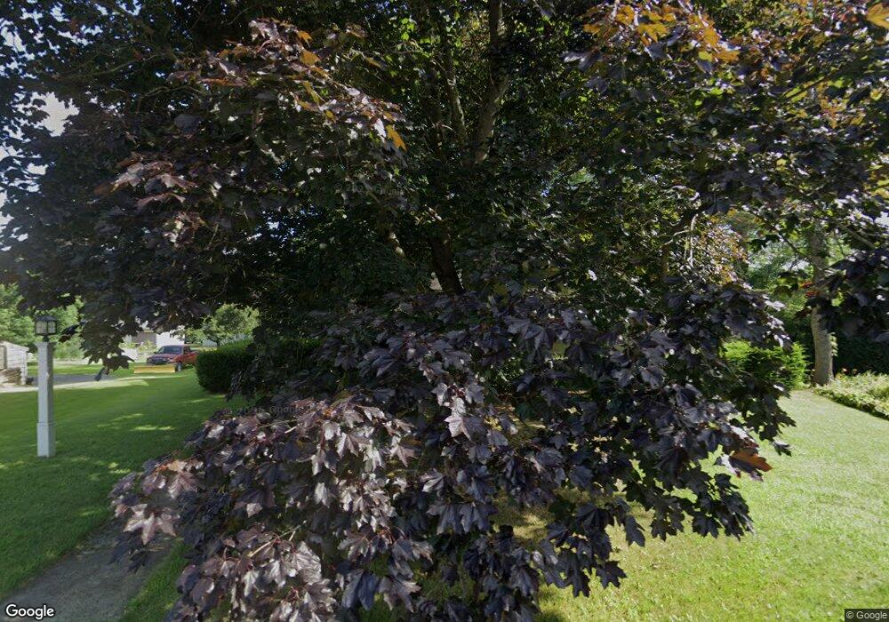 7 Quartus St, Chicopee, MA 01013 - photo 1