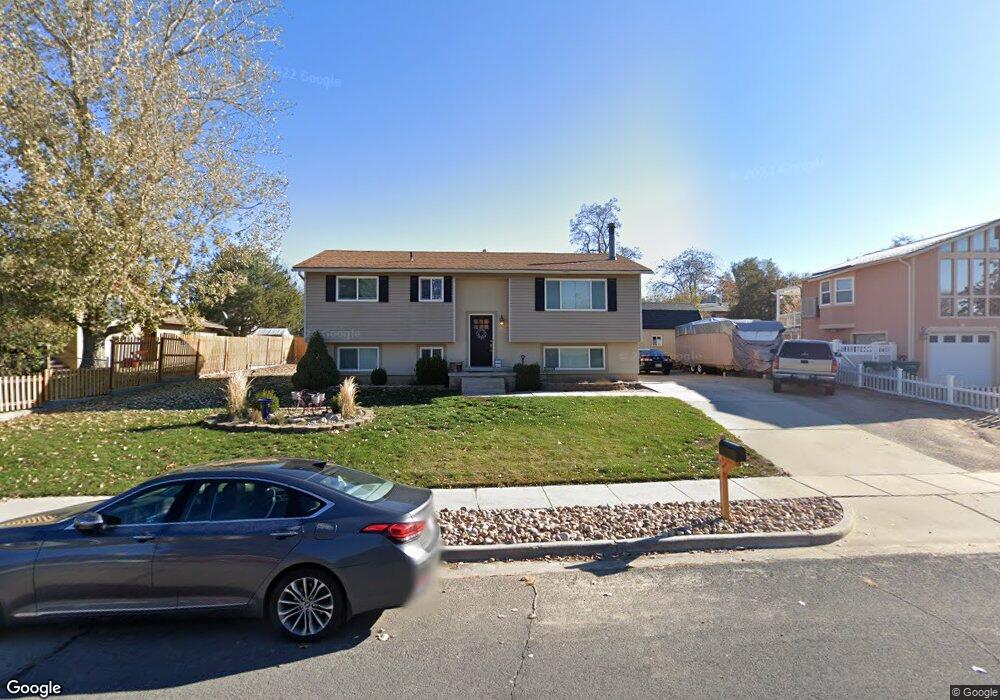 6070 S 2650 W, Roy, UT 84067 - photo 1