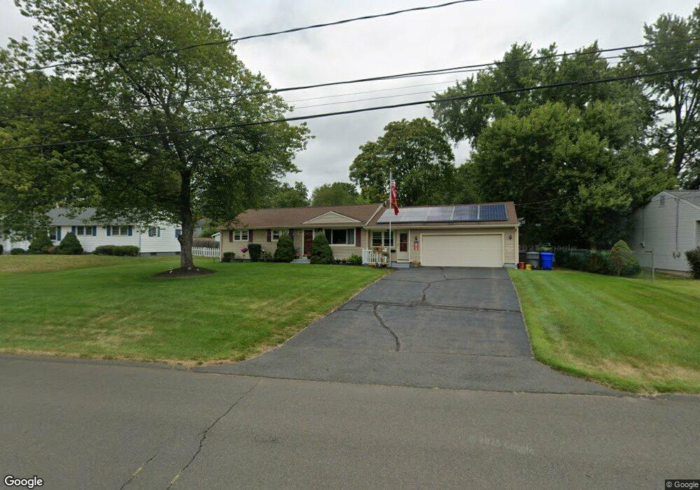 15 Play Rd, Enfield, CT 06082 - photo 1