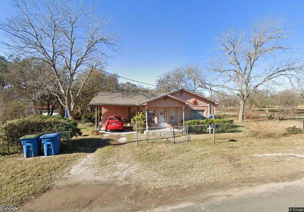 1407 N Comitas St, Beeville, TX 78102 - photo 1