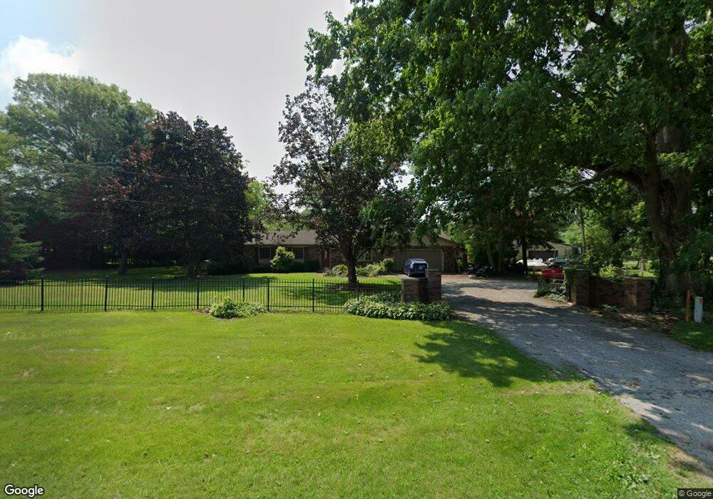 5636 E Oak Knoll Rd, Rolling Prairie, IN 46371 - photo 1