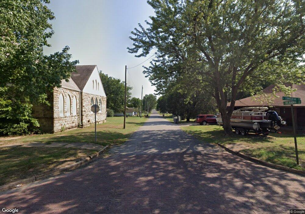 521 W Commercial St, Haskell, OK 74436 - photo 1