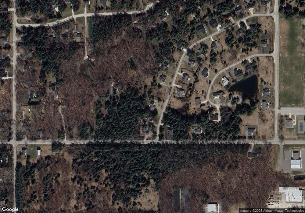 9055 Whippoorwill Ln, Charlevoix, MI 49720 - photo 1