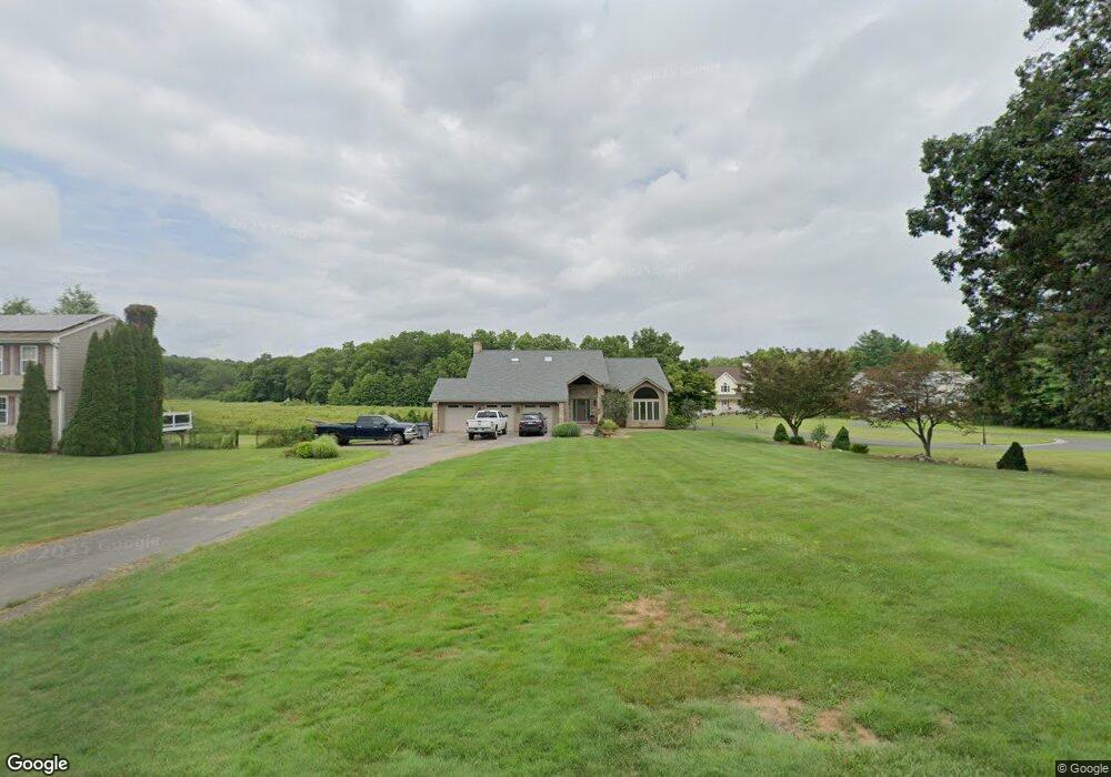 578 Thrall Ave, Suffield, CT 06078 - photo 1