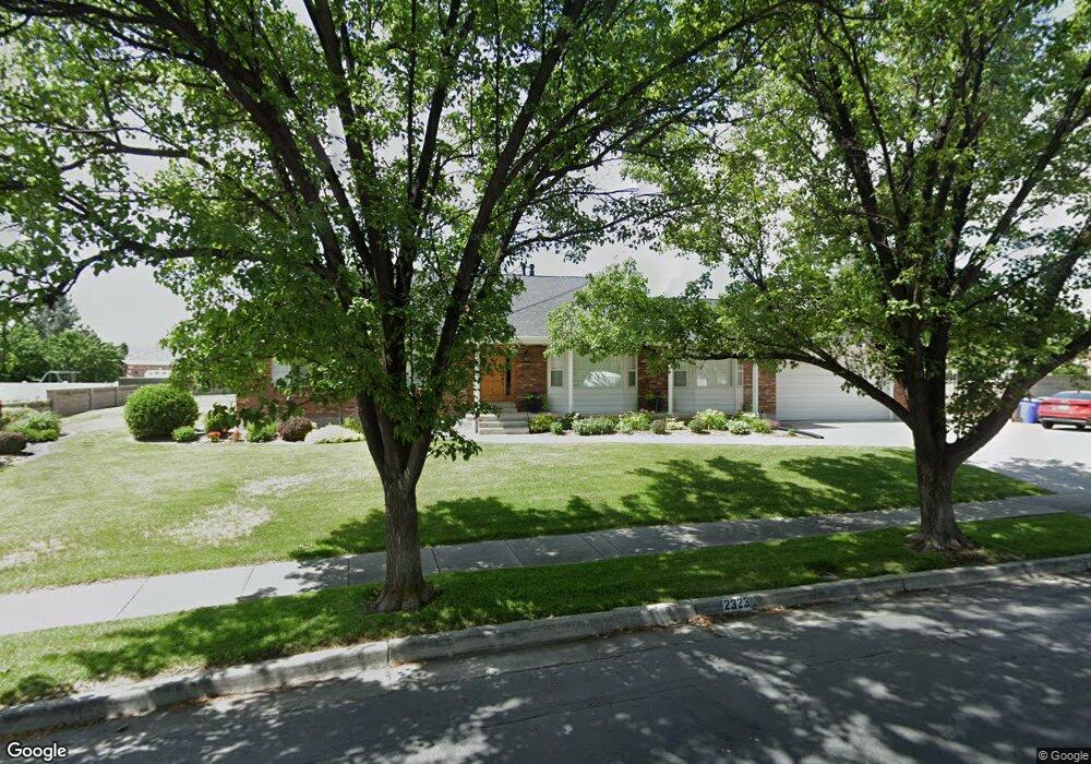 2323 W Williamsburg Cir, West Jordan, UT 84088 - photo 1