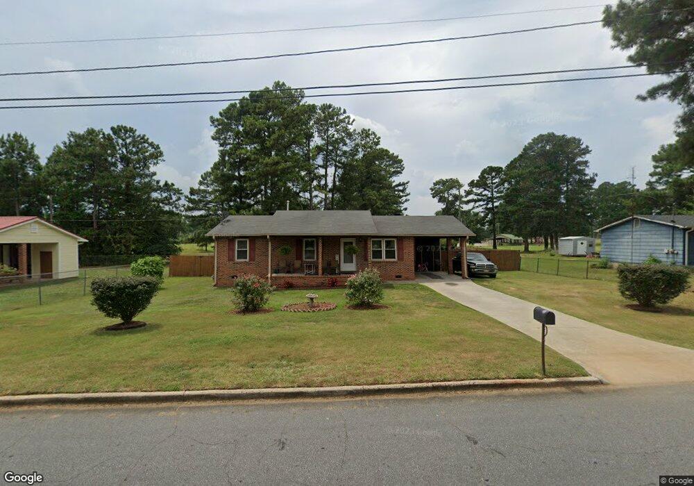 117 Bradley Cir, Barnesville, GA 30204 - photo 1