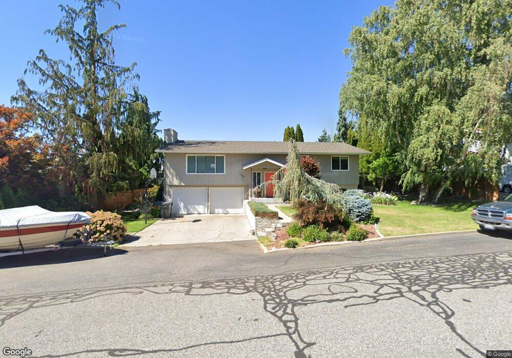 705 14th St NE, East Wenatchee, WA 98802 - photo 1