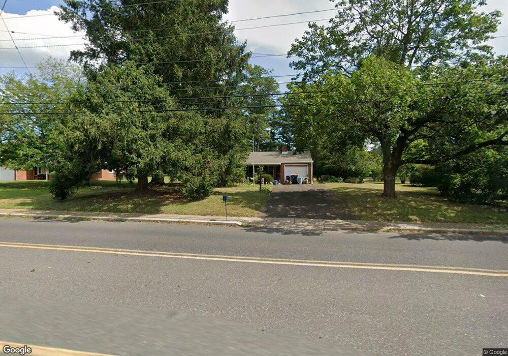 1412 N Wales Rd, North Wales, PA 19454 - photo 1