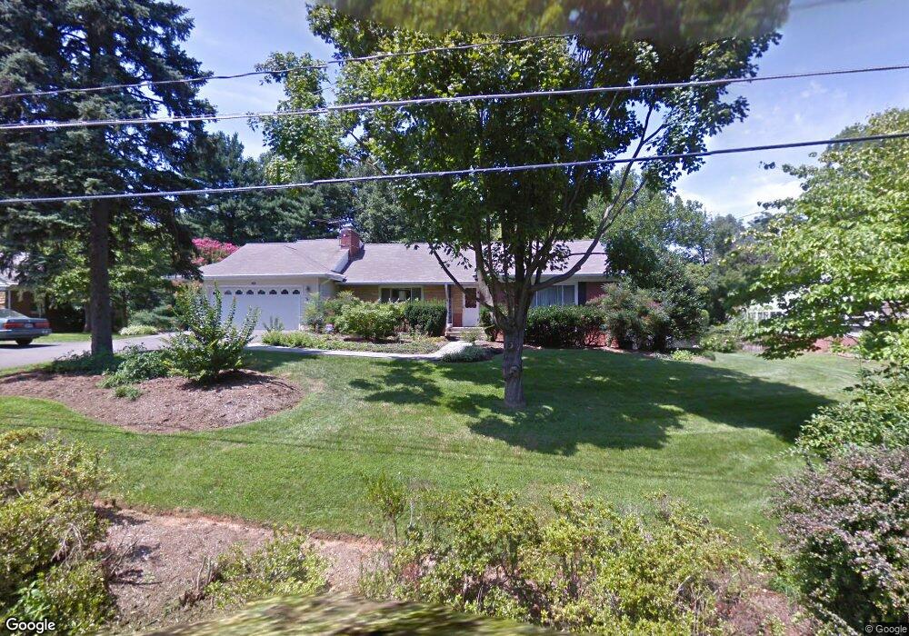 1140 Basil Rd, McLean, VA 22101 - photo 1