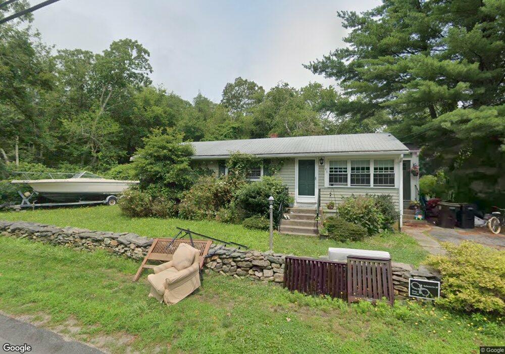 89 Rock Odundee Rd, South Dartmouth, MA 02748 - photo 1
