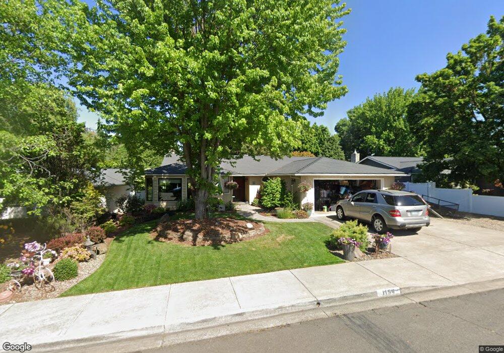 1154 Valley View Dr, Medford, OR 97504 - photo 1