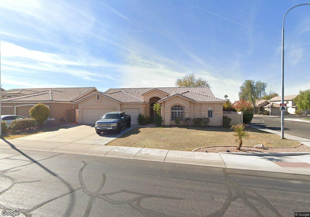 802 N Lisbon Dr unit L@@K>>, Chandler, AZ 85226 - photo 1